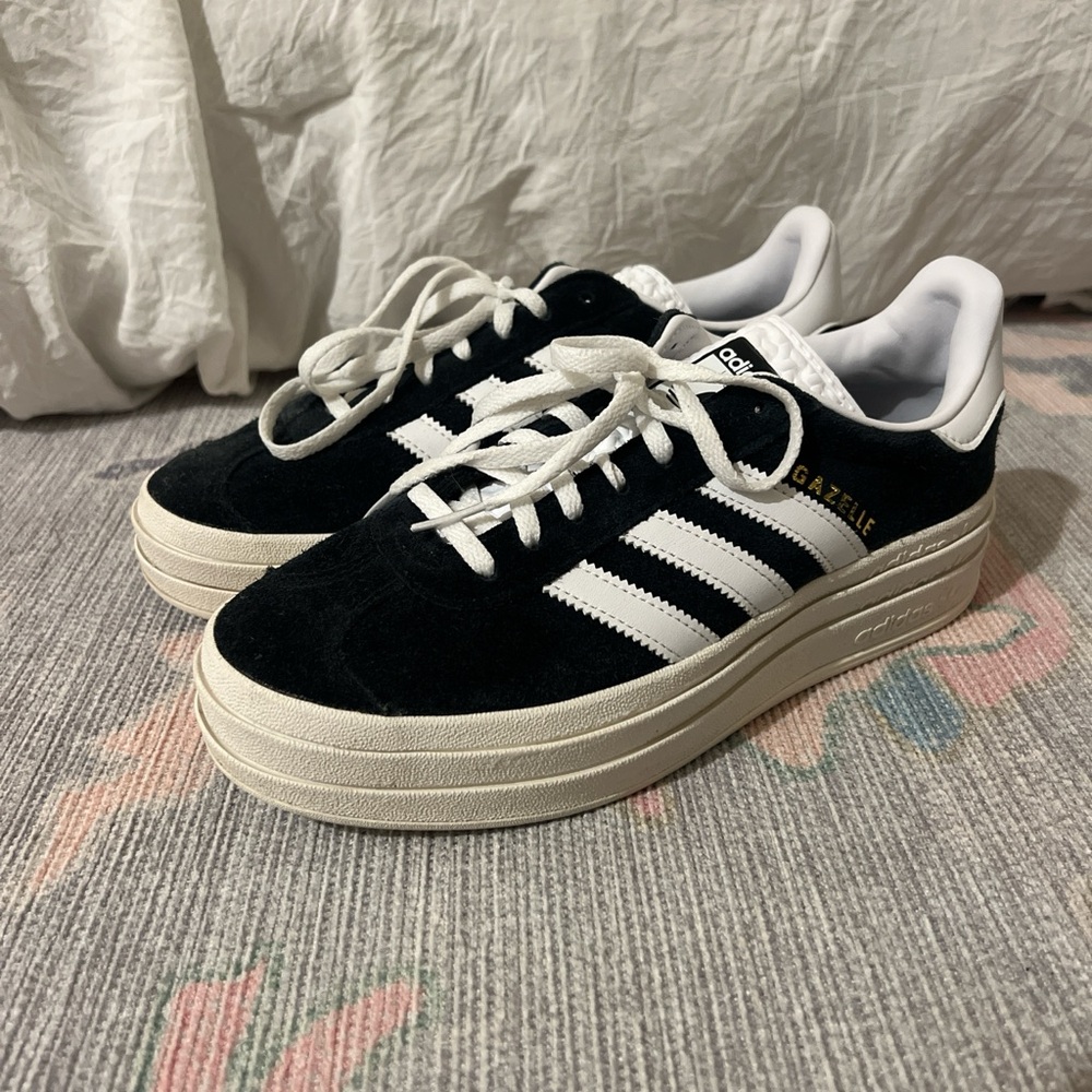 Adidas Women's Black and White Gazelle Sneakers